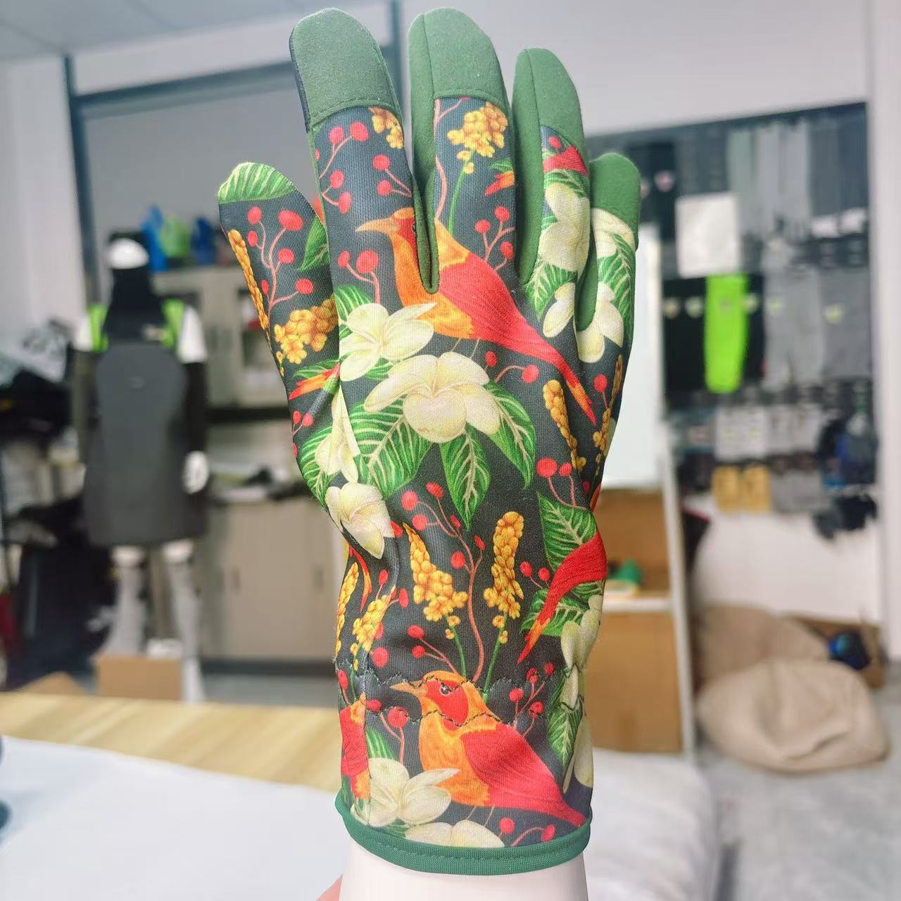 短い園芸用耐パンク手袋 ストレートカフ オックスフォード布  - Work Glove Impact のレビューと価格